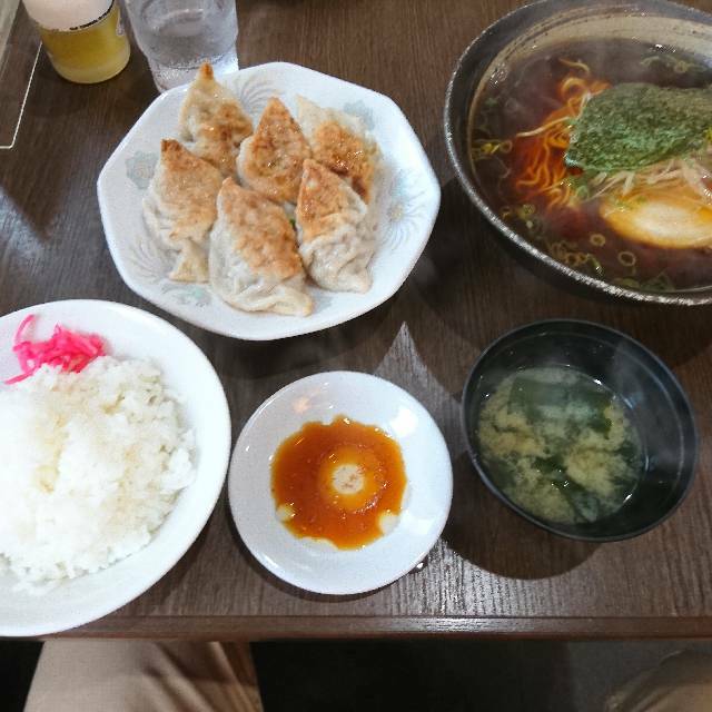沼津餃子の店 北口亭 毎日がラーメン